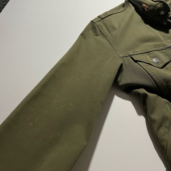 Green Levis jacket - Picture 3 of 7